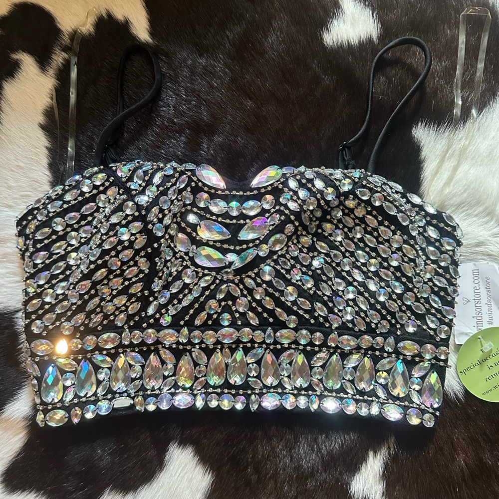 Windsor size 3 rhinestone top